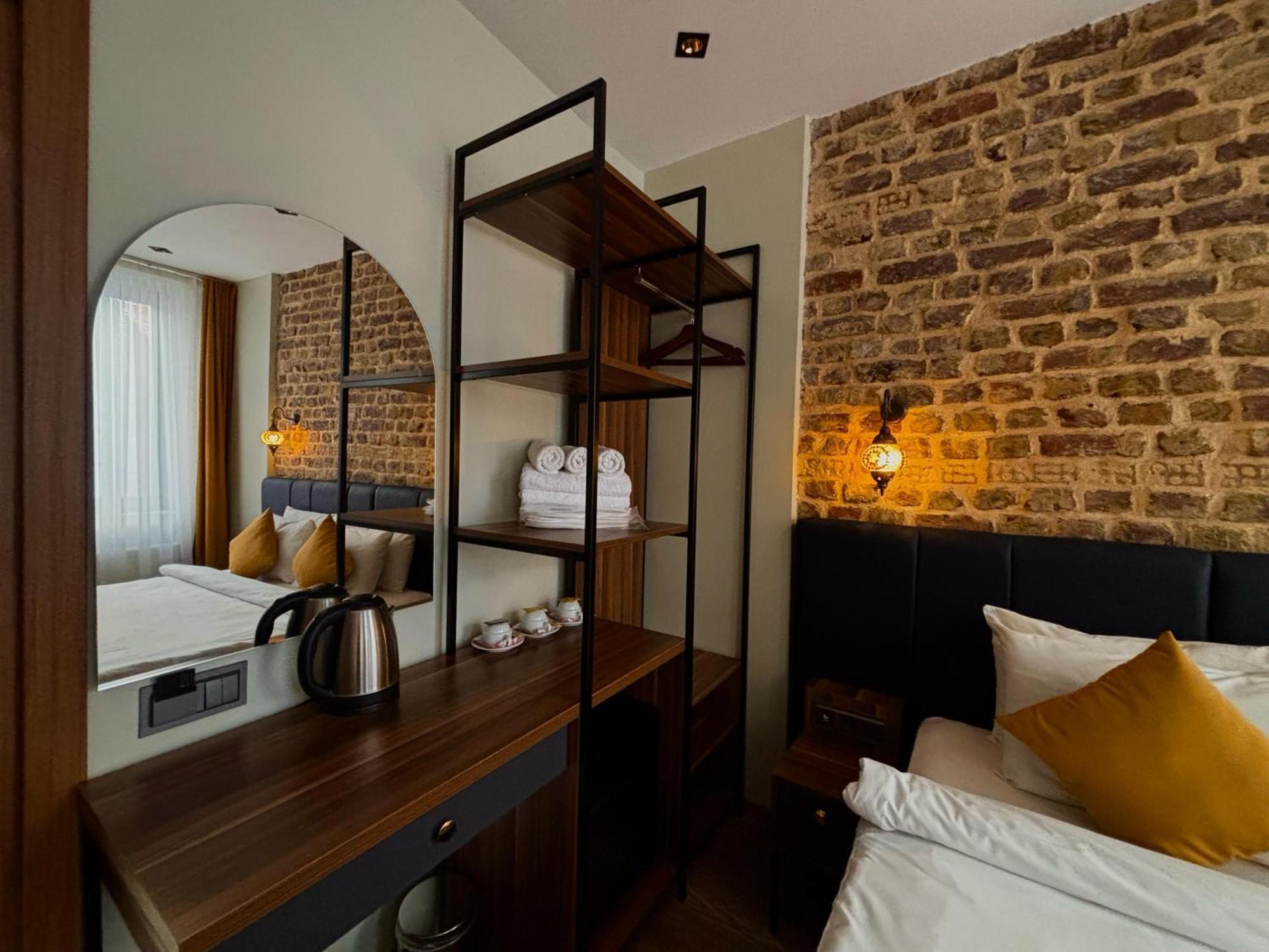 Otel Galata Calm Tale